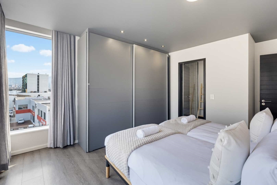 2 Bedroom Property for Sale in Woodstock Western Cape